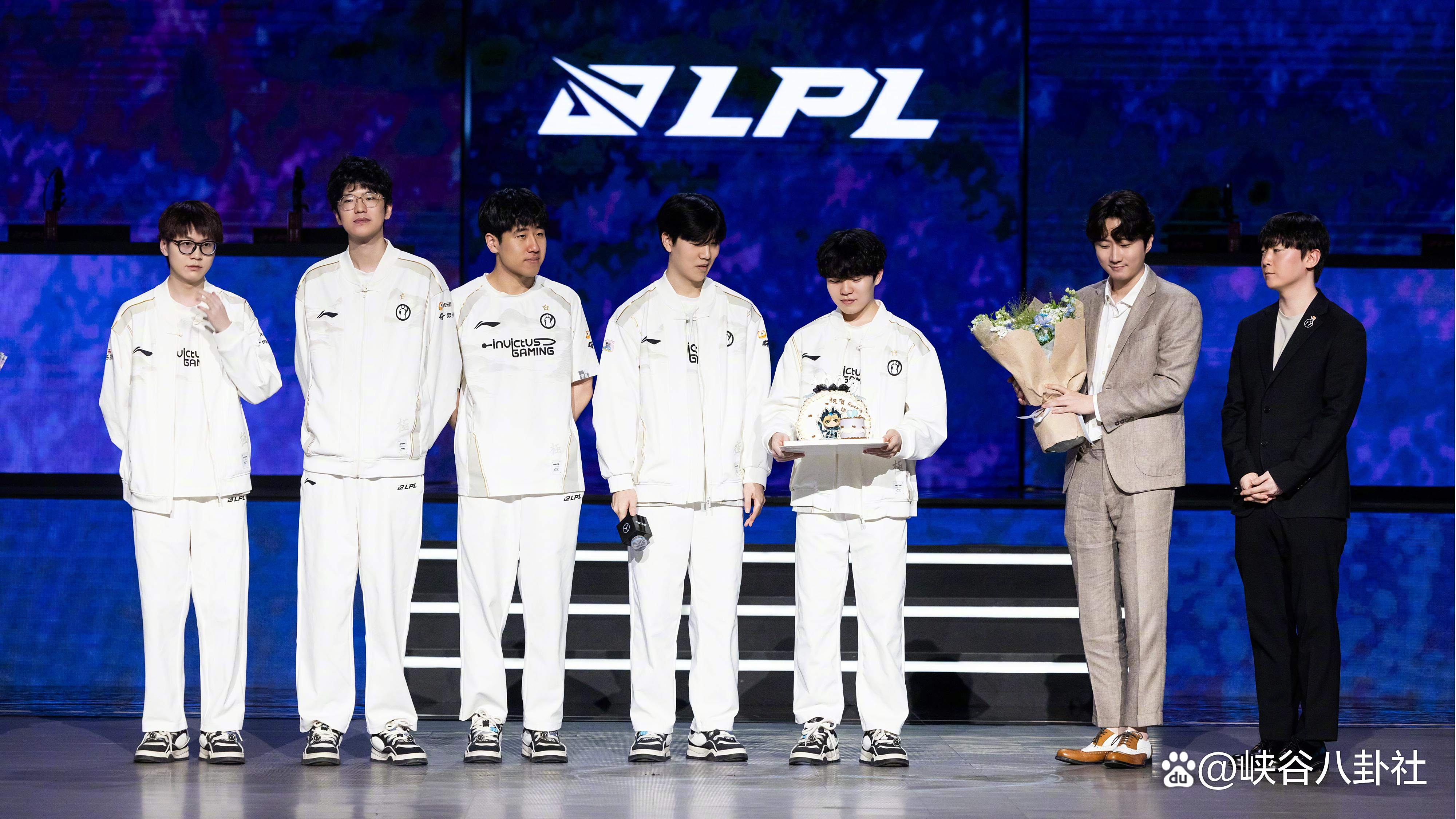 九游体育Rookie遭遇二十持续失利，瑞士队教练压力巨大！比赛高潮迭起的简单介绍