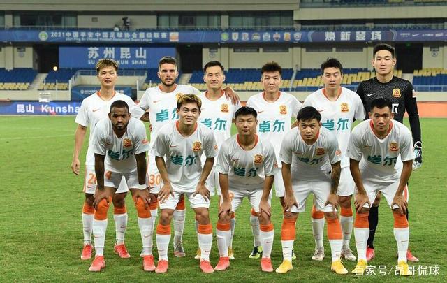 九游真人冲刺阶段NBA总决赛焦点战，萨克拉门托国王主帅复盘，质疑声仍在，球探报告显示潜力的简单介绍